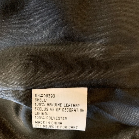 Pamela McCoy black leather jacket with studs and buckles in size M - Picture 9 of 9